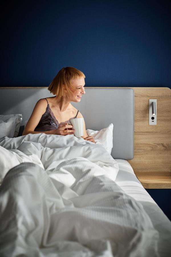 Express - - The Hub By Ihg Hotell 3*