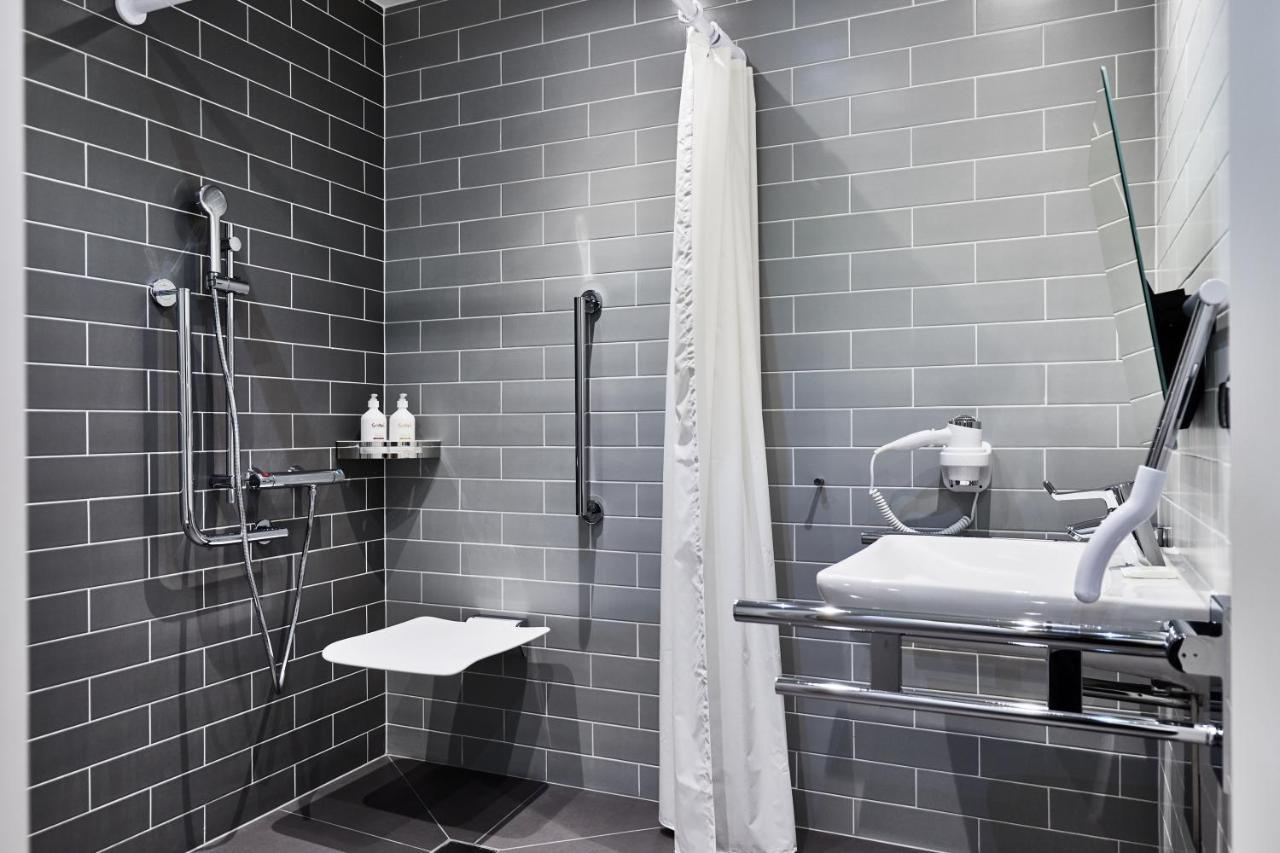 Express - - The Hub By Ihg Hotel Warszawa